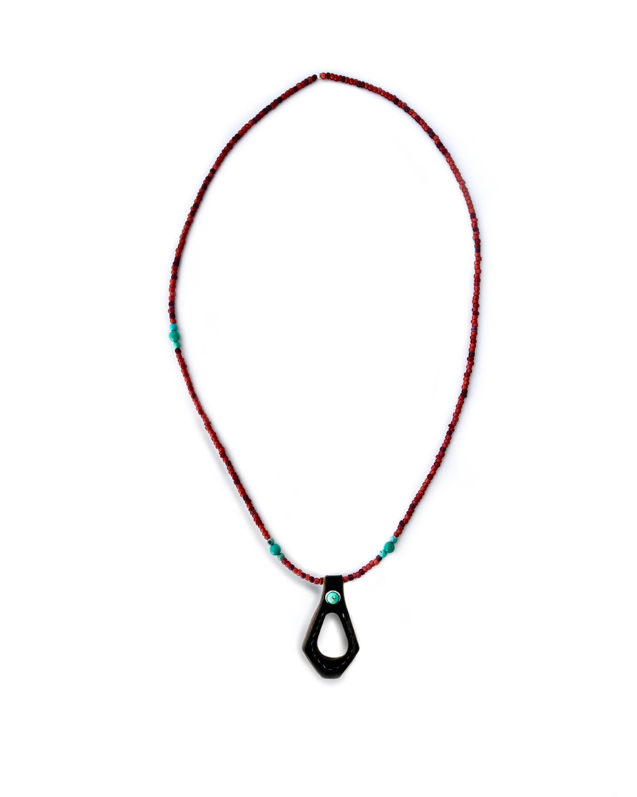 Lot 047